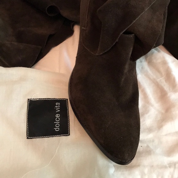 Dolce Vita 7.5 Boots - Picture 6 of 7